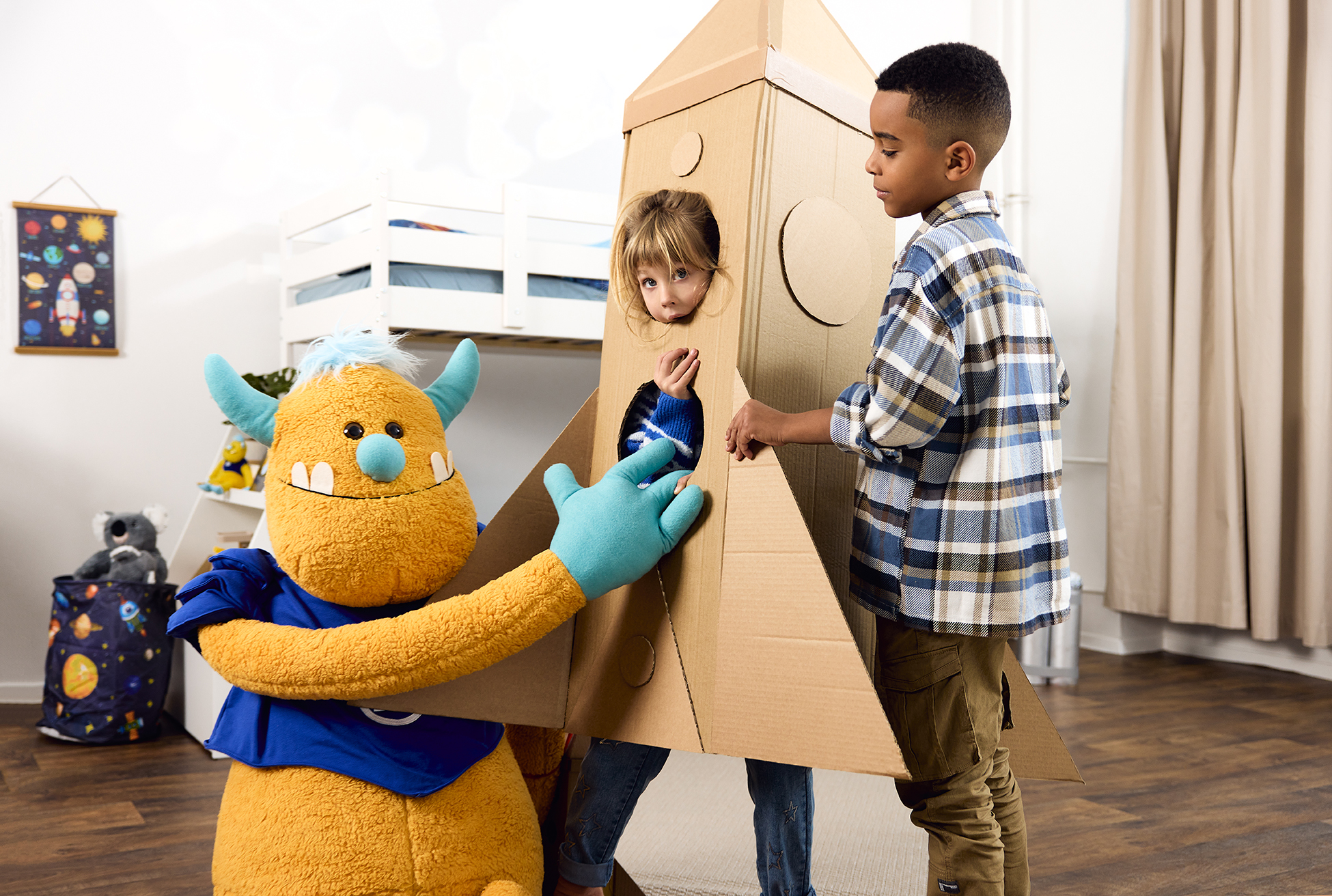 useful description of image if informative and not decoration only.